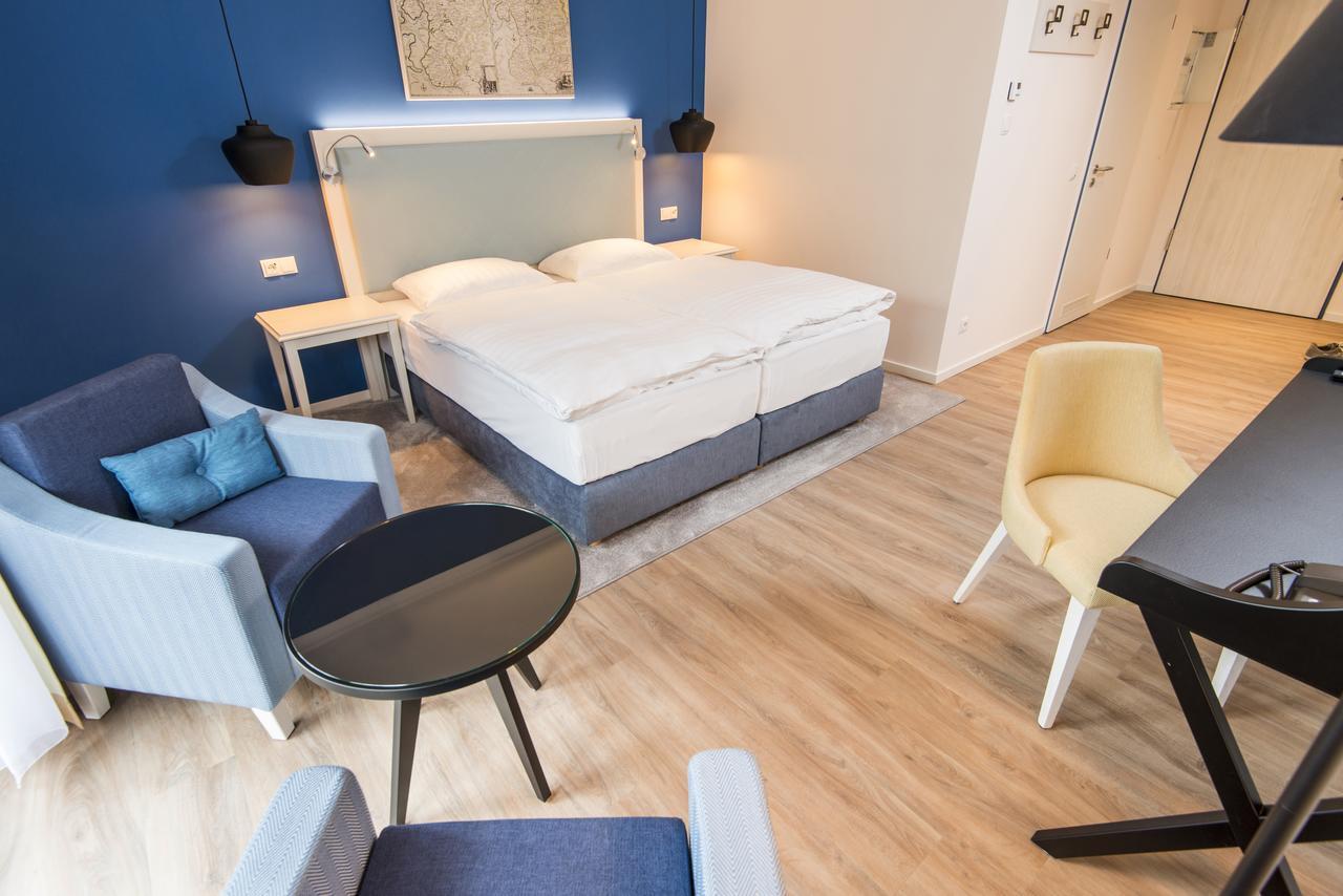 Boutique-Hotel Zur Alten Post Busum Ngoại thất bức ảnh