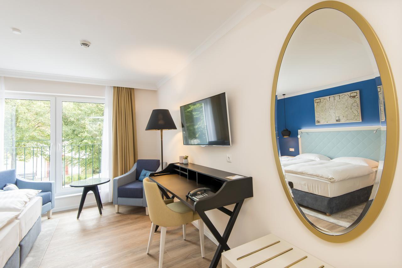 Boutique-Hotel Zur Alten Post Busum Ngoại thất bức ảnh