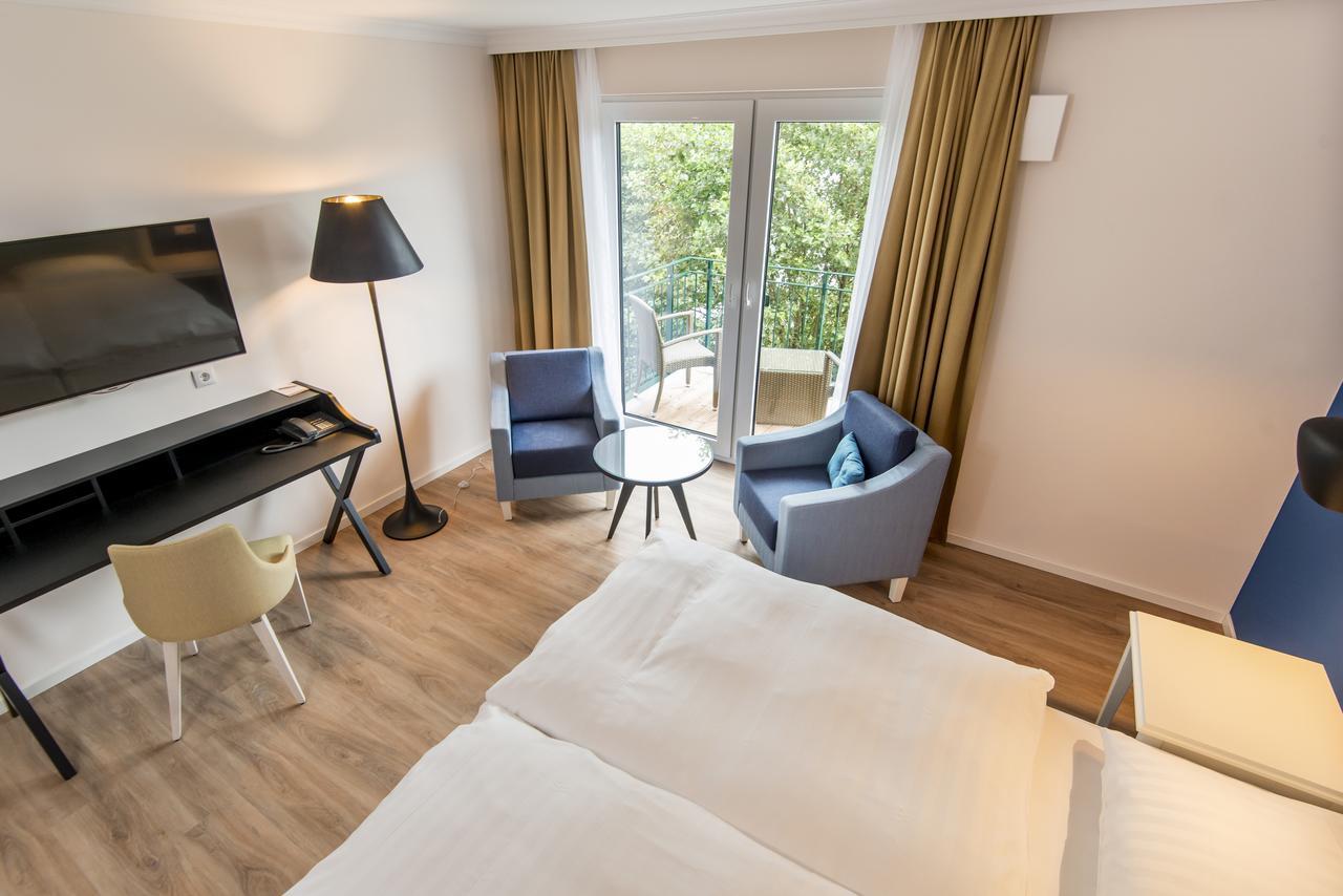 Boutique-Hotel Zur Alten Post Busum Ngoại thất bức ảnh